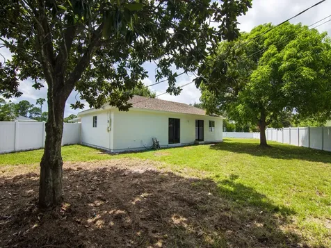 159 Mabry Street Sebastian FL 32958