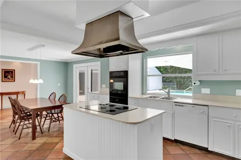 1415 43rd Court Vero Beach FL 32966