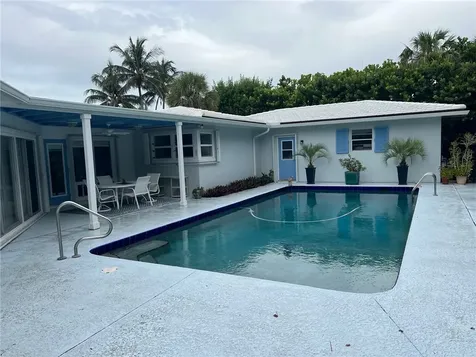 2126 N Porpoise Point Lane Vero Beach FL 32963