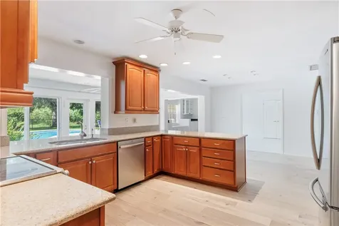 4367 2nd Square SW Vero Beach FL 32968