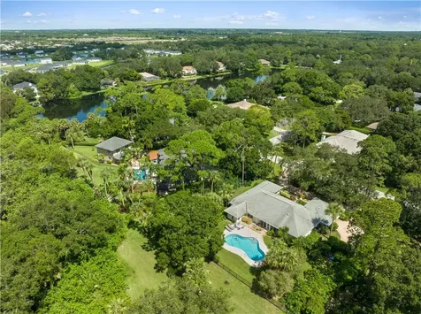 4367 2nd Square SW Vero Beach FL 32968
