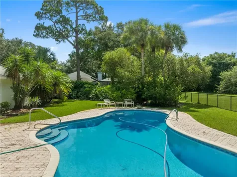 4367 2nd Square SW Vero Beach FL 32968