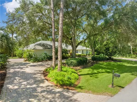 4367 2nd Square SW Vero Beach FL 32968