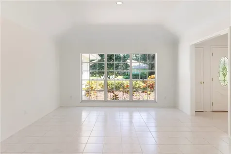 4367 2nd Square SW Vero Beach FL 32968