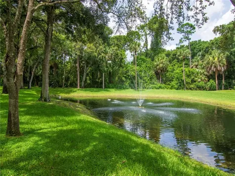 340 40th Court SW Vero Beach FL 32968