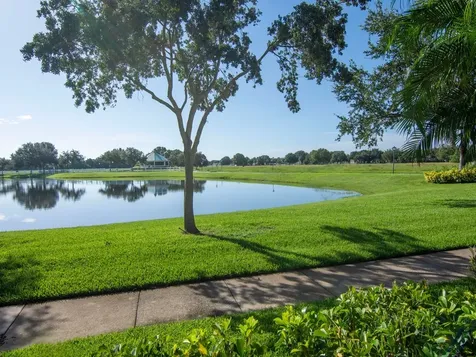 1690 Pointe West Way Vero Beach FL 32966