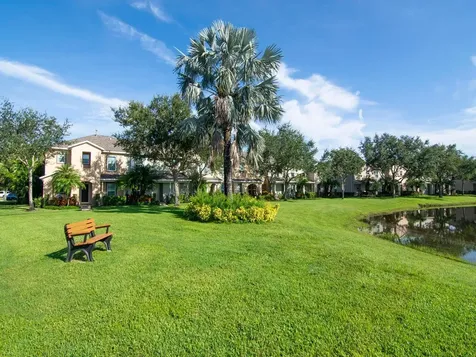 1690 Pointe West Way Vero Beach FL 32966