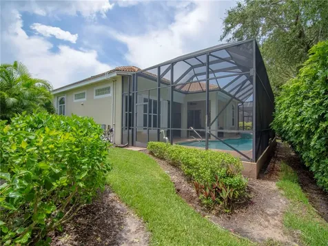 1397 W Island Club Square Vero Beach FL 32963