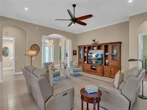 1397 W Island Club Square Vero Beach FL 32963