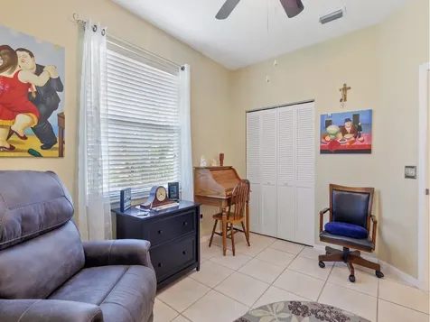 5525 W 1st Square SW Vero Beach FL 32968