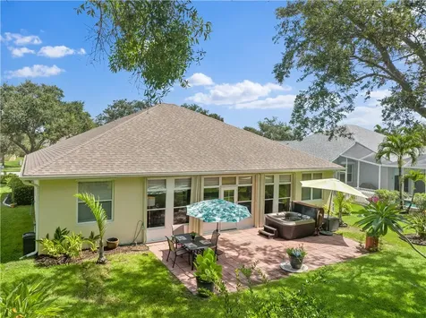 5525 W 1st Square SW Vero Beach FL 32968