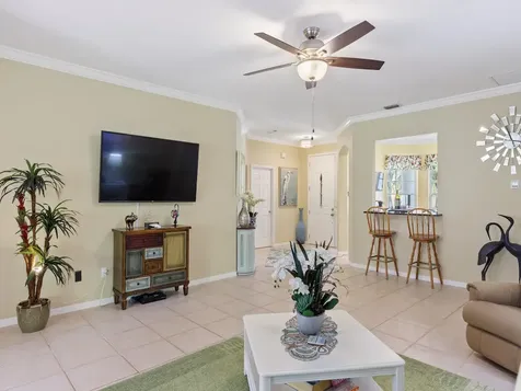 5525 W 1st Square SW Vero Beach FL 32968