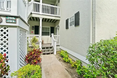 1275 Winding Oaks Circle Vero Beach FL 32963