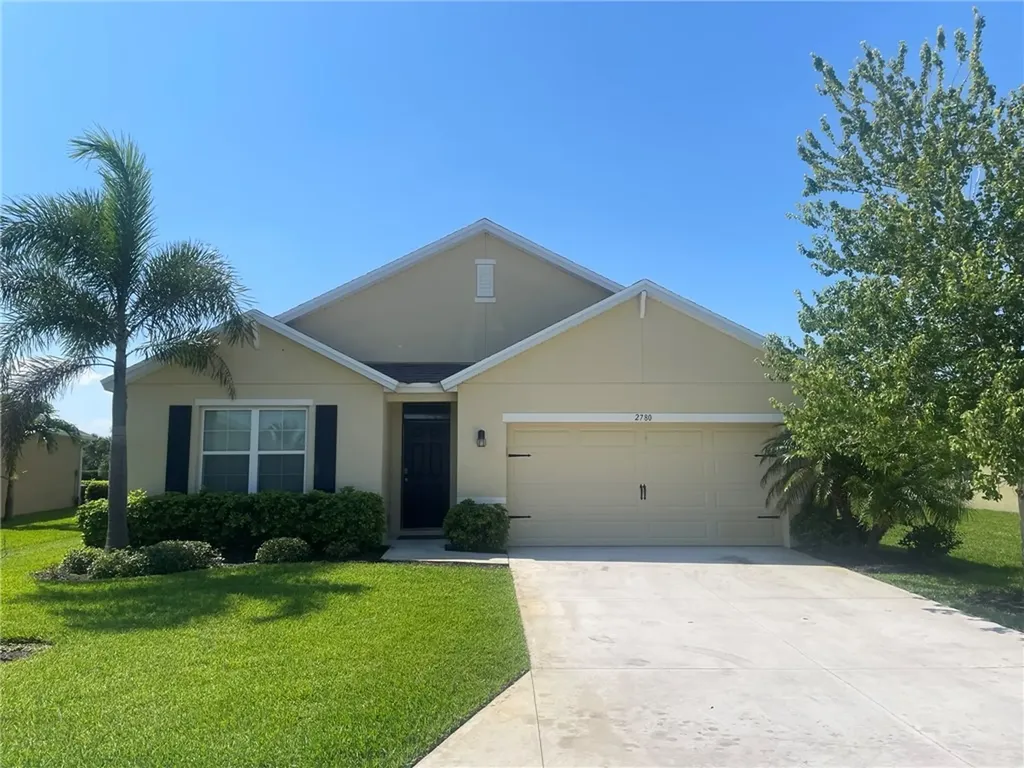 2780 Granville Manor SW Vero Beach FL 32968