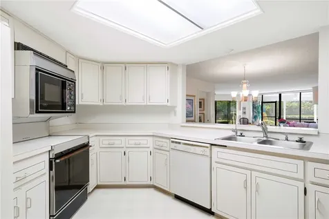 1825 Mooringline Drive Vero Beach FL 32963