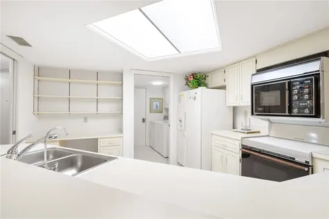 1825 Mooringline Drive Vero Beach FL 32963