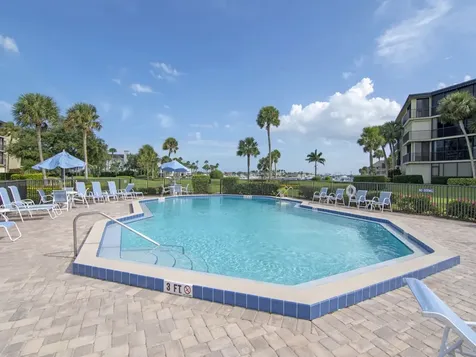 1825 Mooringline Drive Vero Beach FL 32963