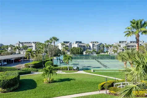 1825 Mooringline Drive Vero Beach FL 32963