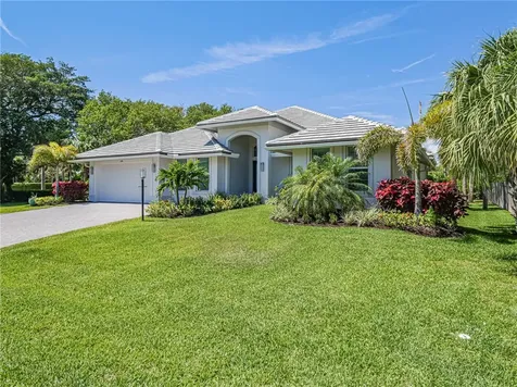 1215 Admirals Walk Vero Beach FL 32963