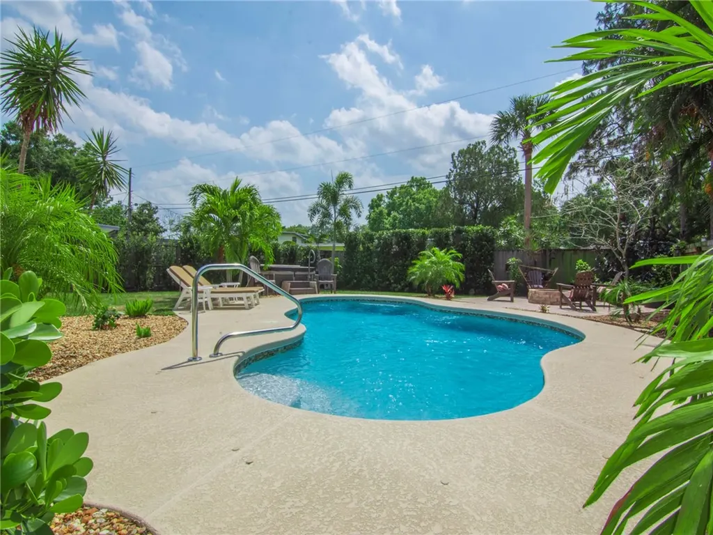 2915 Atlantic Boulevard Vero Beach FL 32960