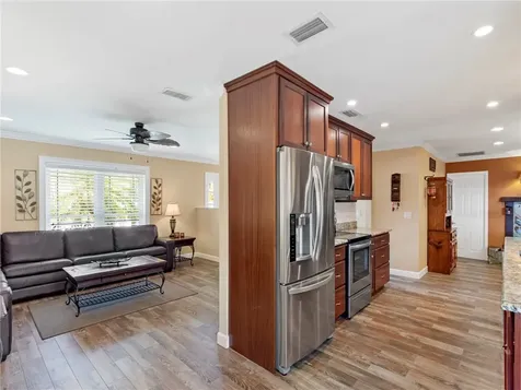 2915 Atlantic Boulevard Vero Beach FL 32960