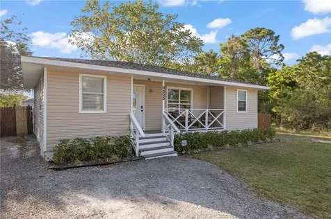 8525 101st Court Vero Beach FL 32967