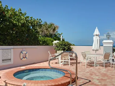 8705 Palm Tree Lane Vero Beach FL 32963