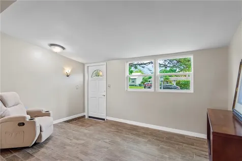 1561 5th Court Vero Beach FL 32960