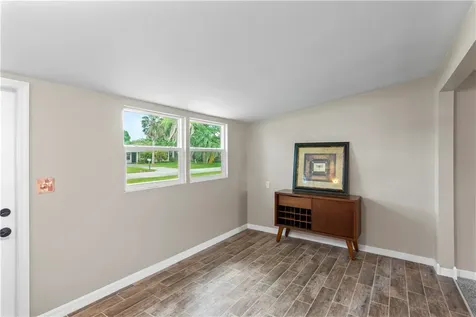 1561 5th Court Vero Beach FL 32960