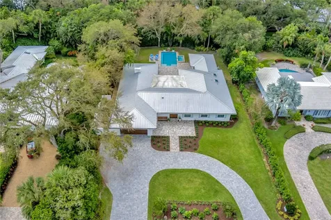 726 Riomar Drive Vero Beach FL 32963