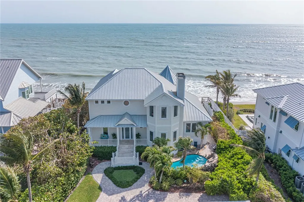 2250 Sanderling Lane Vero Beach FL 32963