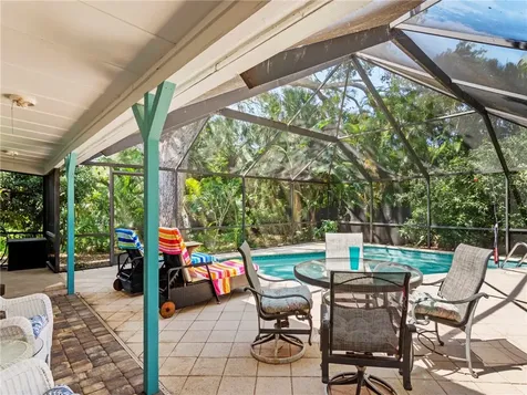 9555 Frangipani Drive Vero Beach FL 32963