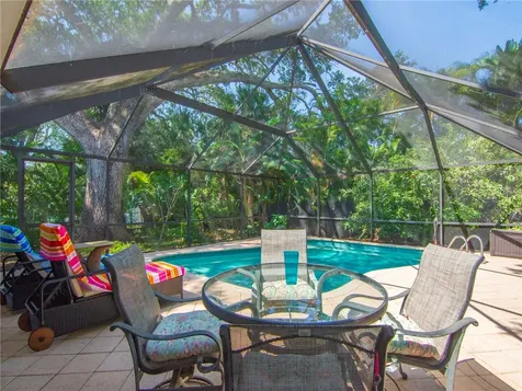 9555 Frangipani Drive Vero Beach FL 32963