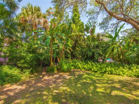 9555 Frangipani Drive Vero Beach FL 32963