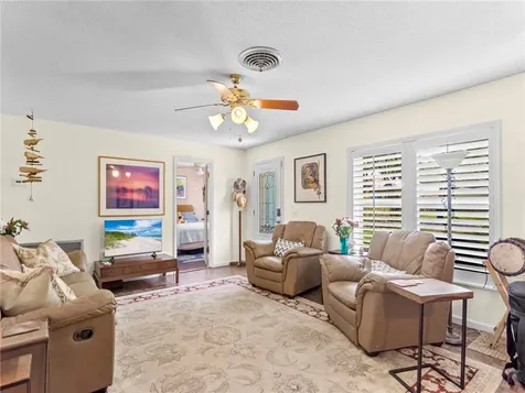 9555 Frangipani Drive Vero Beach FL 32963