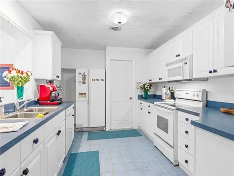 9555 Frangipani Drive Vero Beach FL 32963