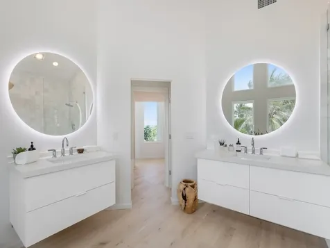 975 Sunrise Terrace Vero Beach FL 32963