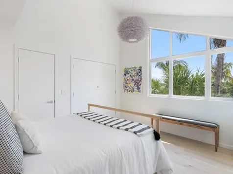 975 Sunrise Terrace Vero Beach FL 32963