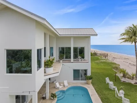 975 Sunrise Terrace Vero Beach FL 32963