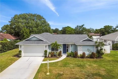 160 E Forest Park Drive Vero Beach FL 32962