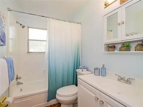 365 13th Avenue Vero Beach FL 32962