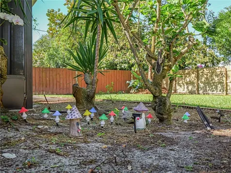 365 13th Avenue Vero Beach FL 32962