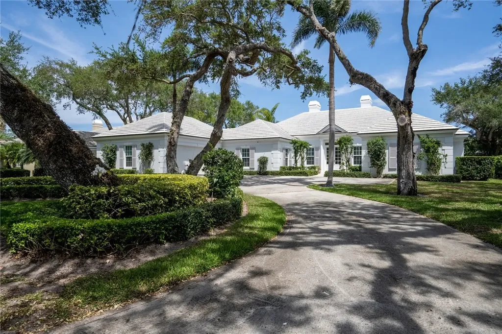 430 Sabal Palm Lane Vero Beach FL 32963