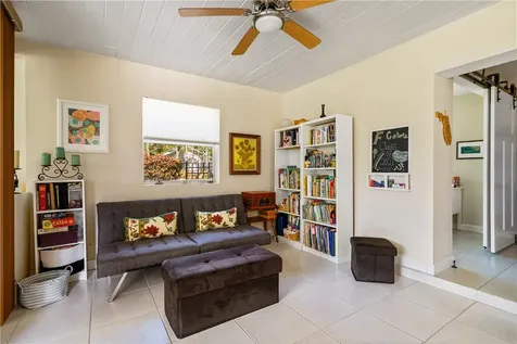 1140 49th Avenue Vero Beach FL 32966
