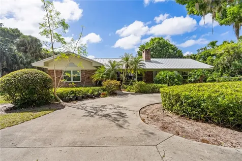1140 49th Avenue Vero Beach FL 32966