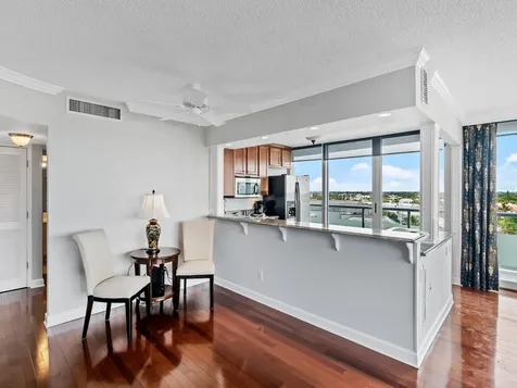 3554 Ocean Drive Vero Beach FL 32963
