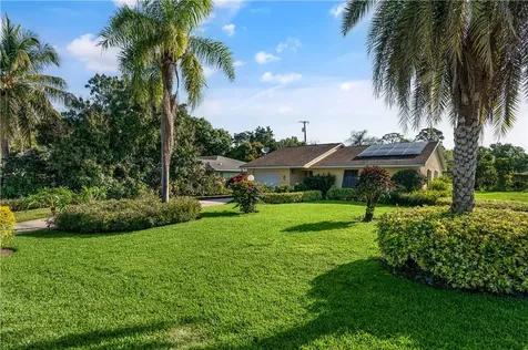 356 10th Court Vero Beach FL 32962