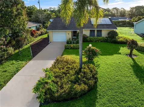 356 10th Court Vero Beach FL 32962
