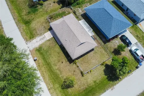 1495 12th Street SW Vero Beach FL 32962