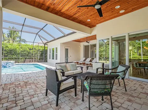 1207 Isla Verde Square Vero Beach FL 32963